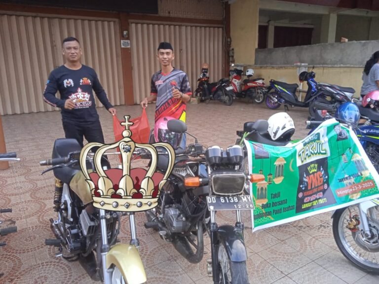 Giat Positif Di Bulan Ramadhan Club Motor RX king YKG Gowa Berbagi Takjil