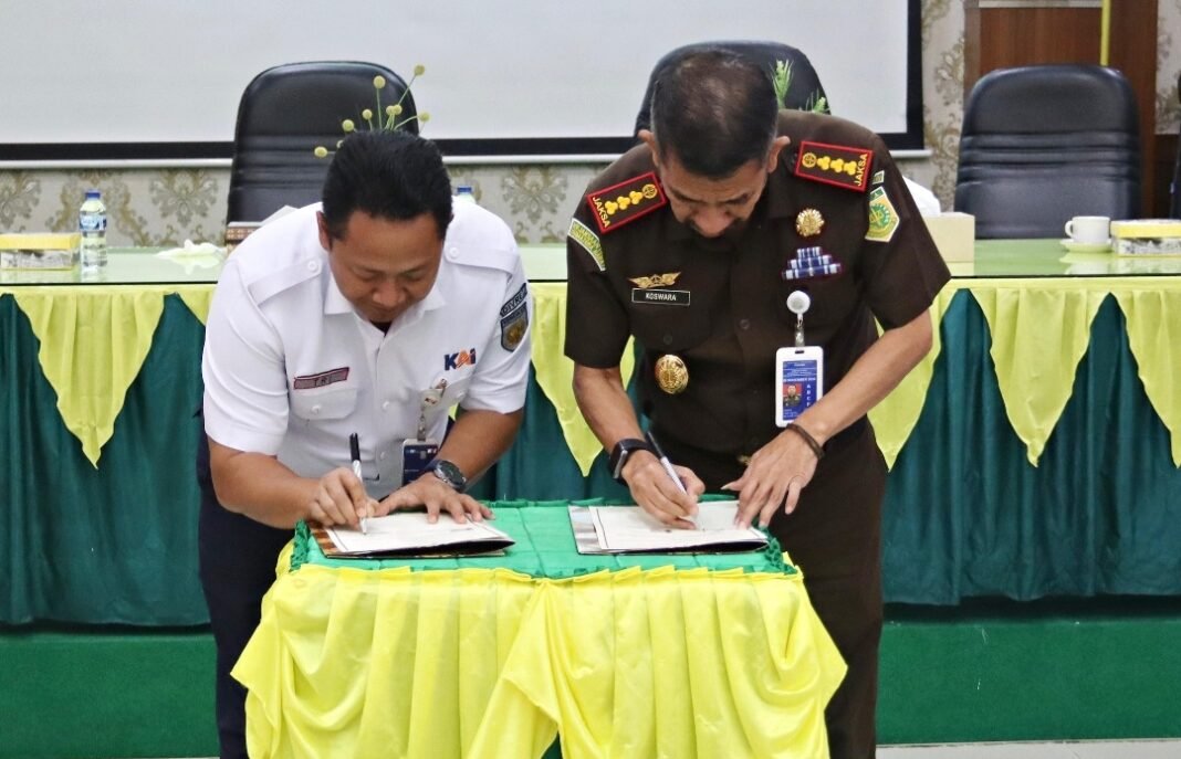 Hukum