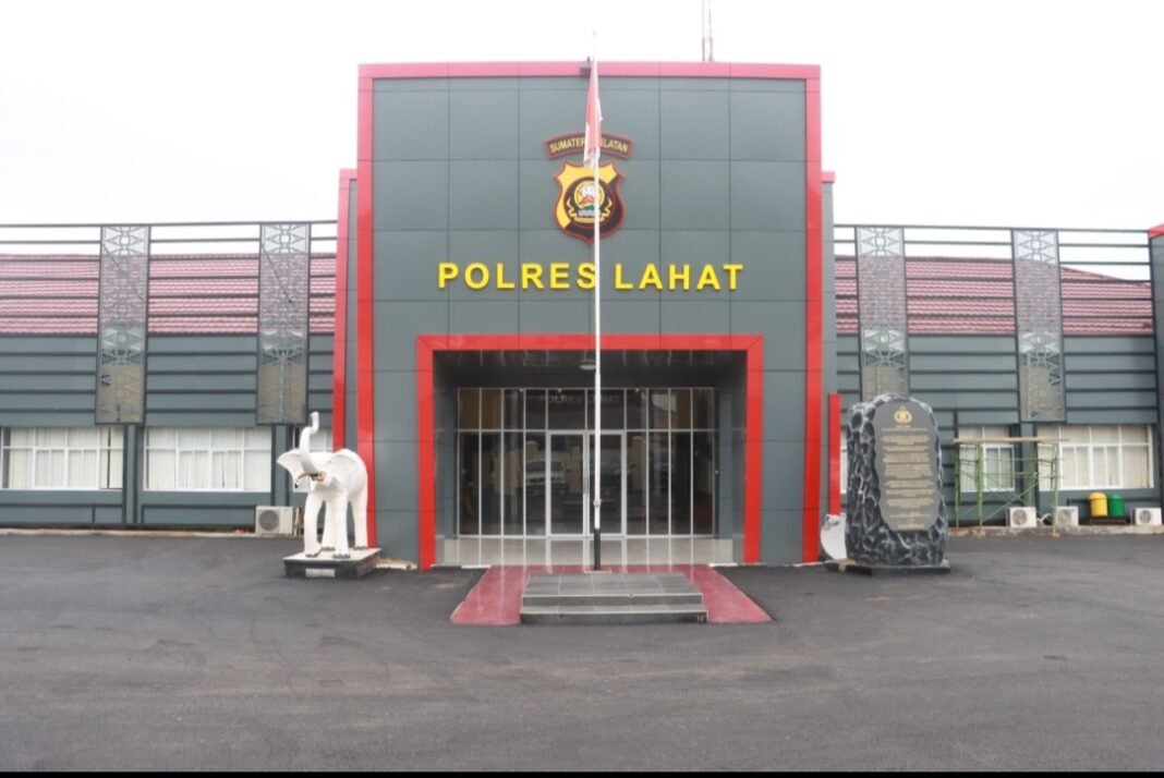 Kapolres Lahat