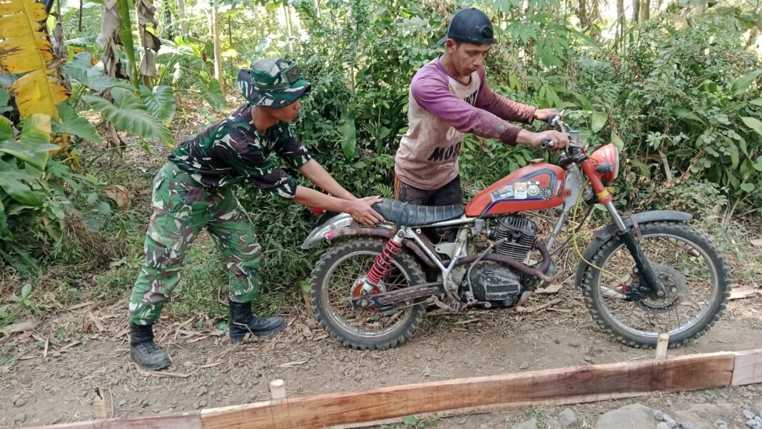 Tangan besi