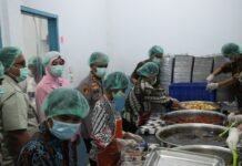 Dukung MBG yang Aman dan Bergizi, Kapolres Sibolga Bersama Ketua Bhayangkari Cek SPPG Kemala Bhayangkari